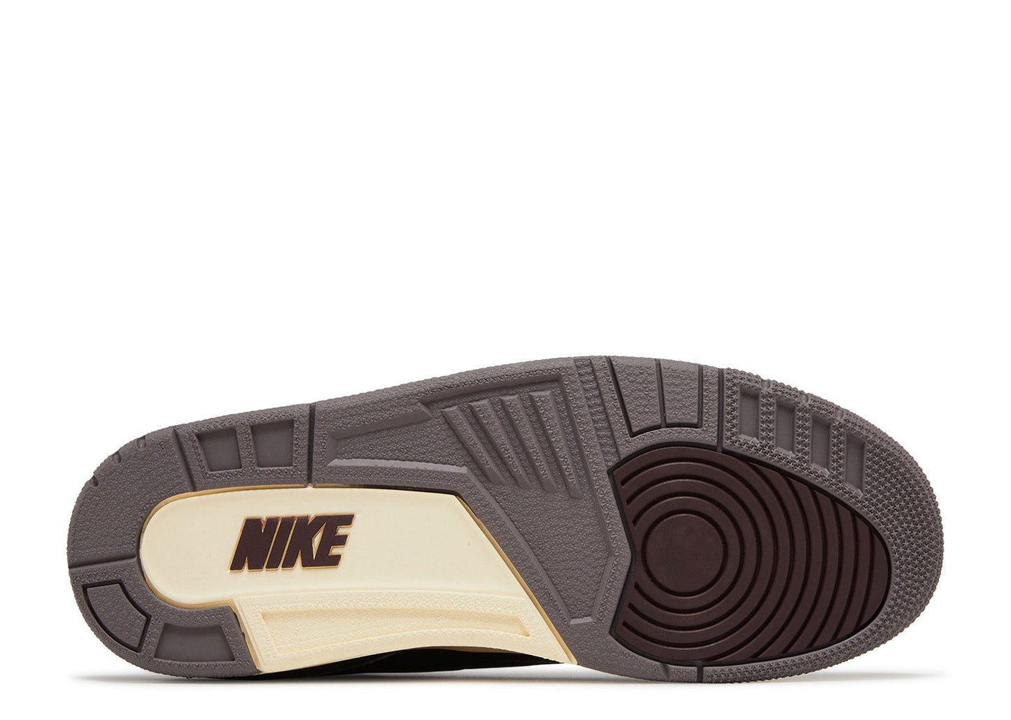 Air Jordan 3 Retro OG SP A Ma Manière Noir Violet Ore