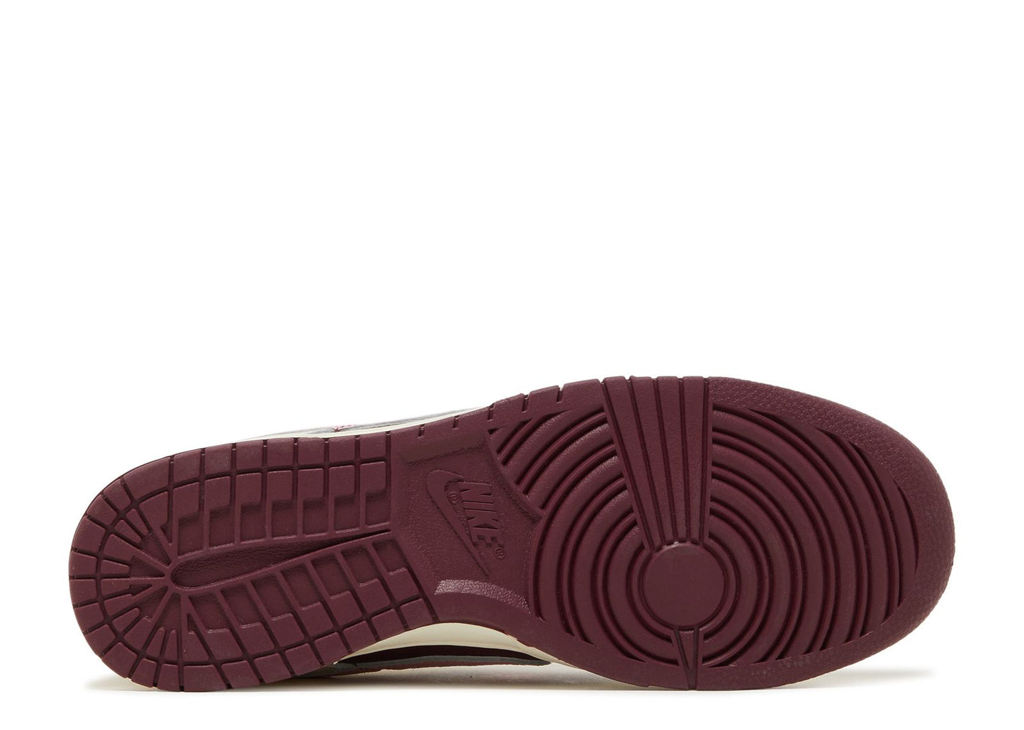 Nike Dunk Low Valentine’s Day (2023)