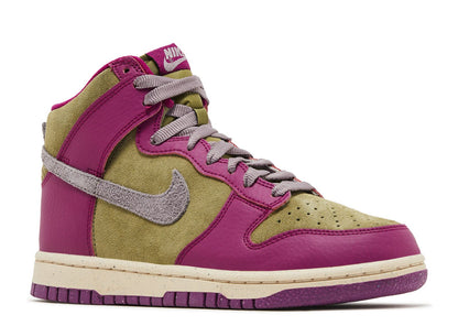 Nike Dunk High Dynamic Berry