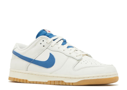 Nike Dunk Low SE Sail Dark Marina Bleu