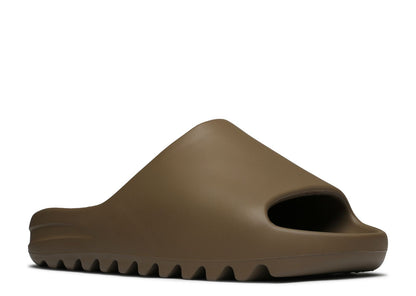 Yeezy Slide Earth Brown