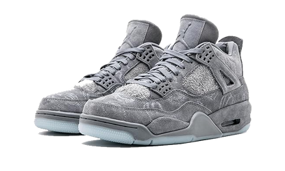 Air Jordan 4 Retro KAWS (USED/NO BOX)