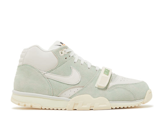 Air Trainer 1 Enamel Green