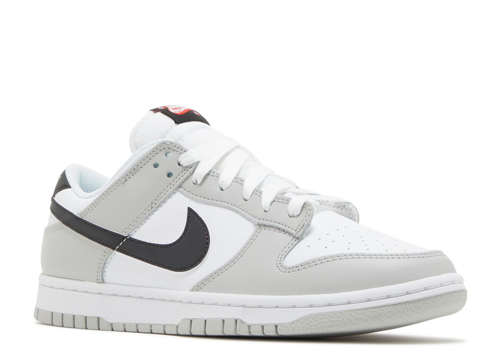 nike dunk low white black raffle