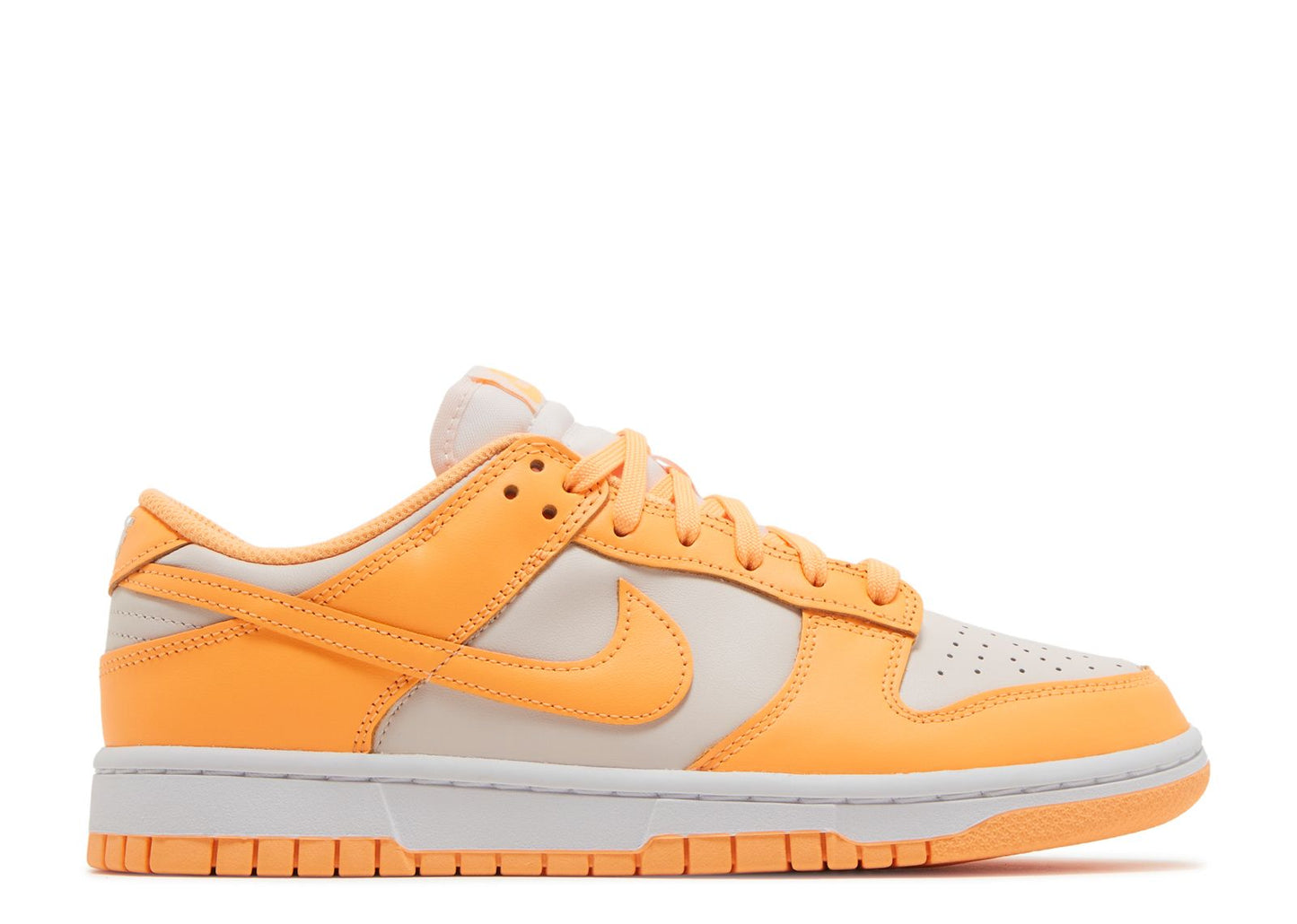 Nike Dunk Low Peach Cream