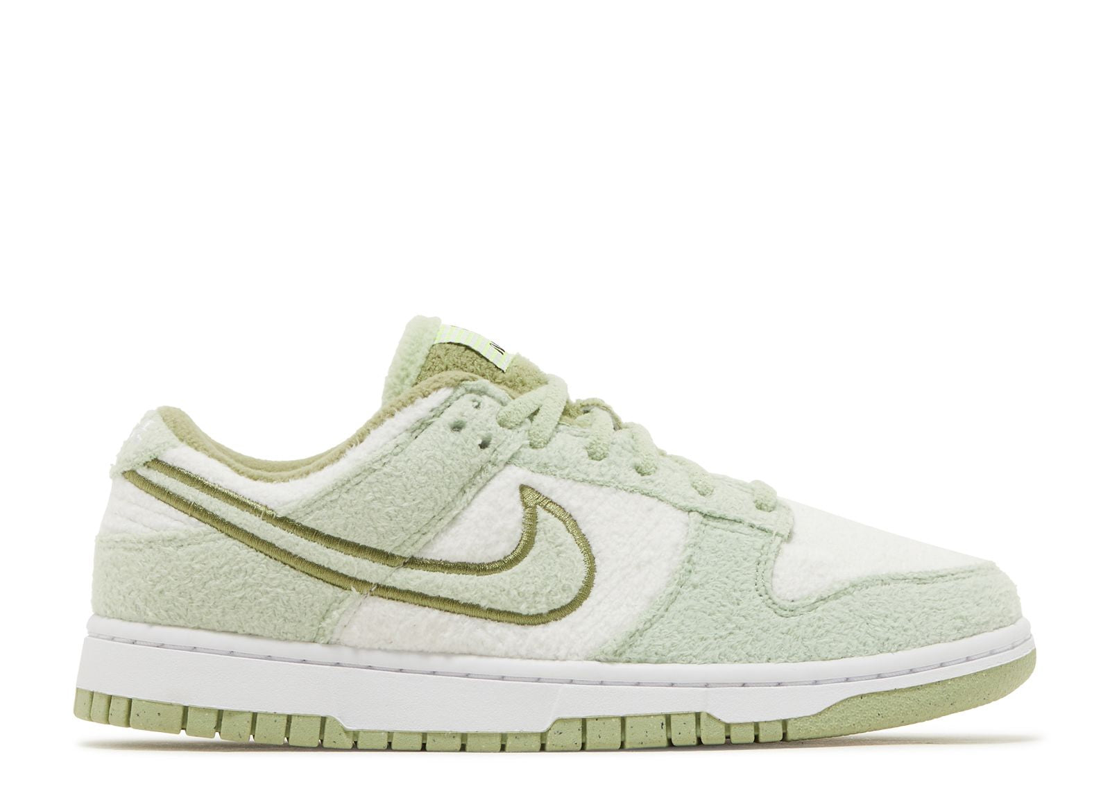 Nike Dunk Low SE Fleece Green