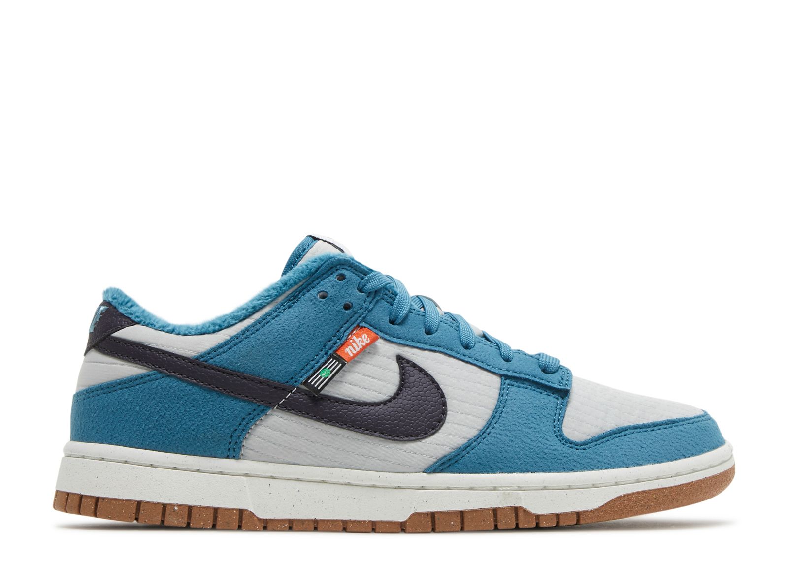 Nike Dunk Low SE Toasty Rift Blue