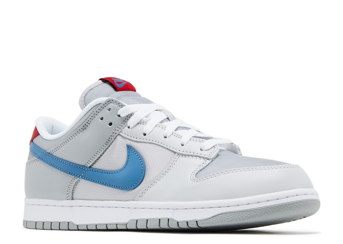 Nike Dunk Low Silver Surfer (2024)