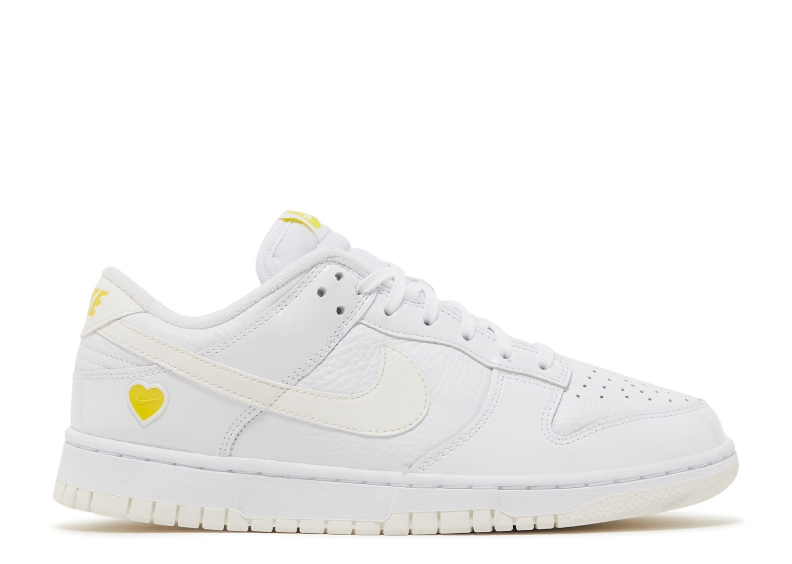 Nike Dunk Low Yellow Heart