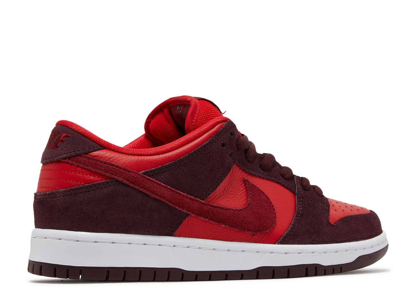 Nike SB Dunk Low Cherry