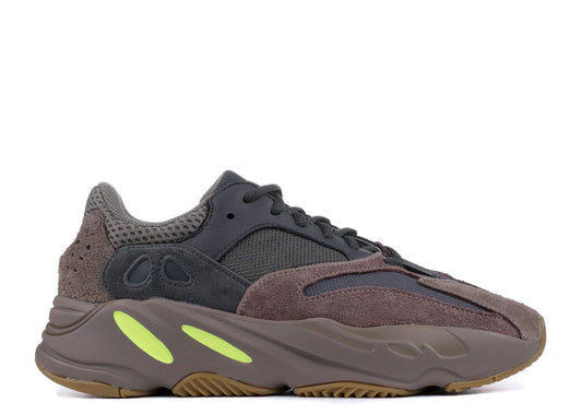 Yeezy Boost 700 Mauve