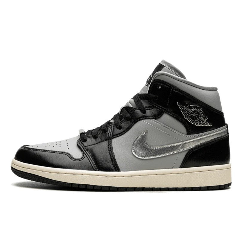 Air Jordan 1 Mid Black Chrome