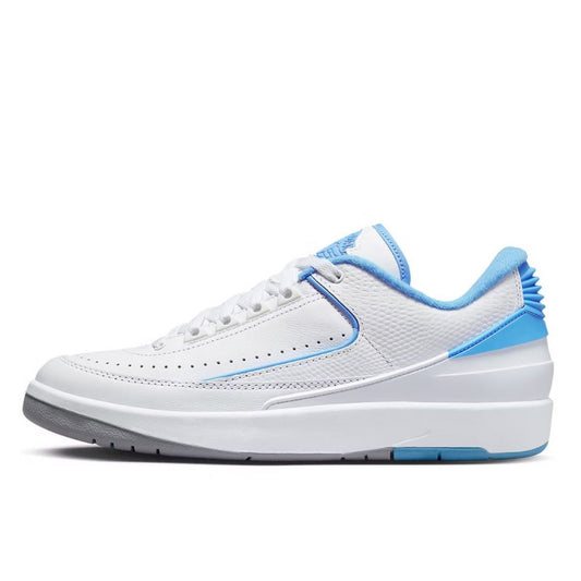 Air Jordan 2 Retro Low UNC