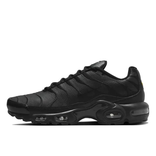 Air Max Plus Triple Black Leather