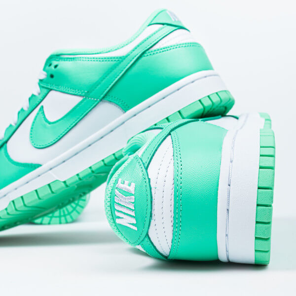 Dunk Low Green Glow