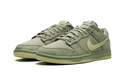 Dunk Low Premium Oil Green