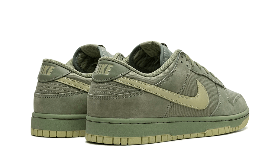 Dunk Low Premium Oil Green