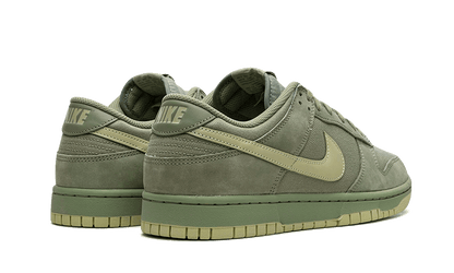 Dunk Low Premium Oil Green