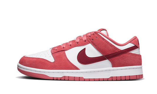 Dunk Low Valentine's Day