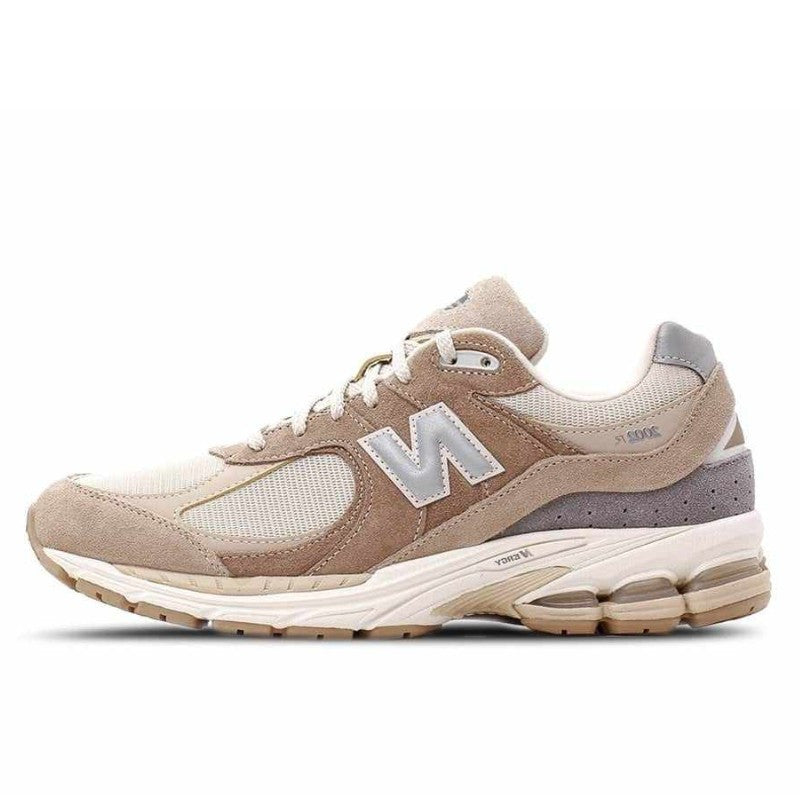 New Balance 2002R Driftwood Sandstone