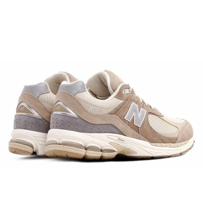 New Balance 2002R Driftwood Sandstone