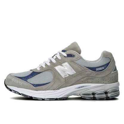 New Balance 2002R Gore-Tex Light Grey