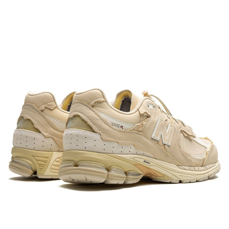 New Balance 2002R Protection Pack Sandstone