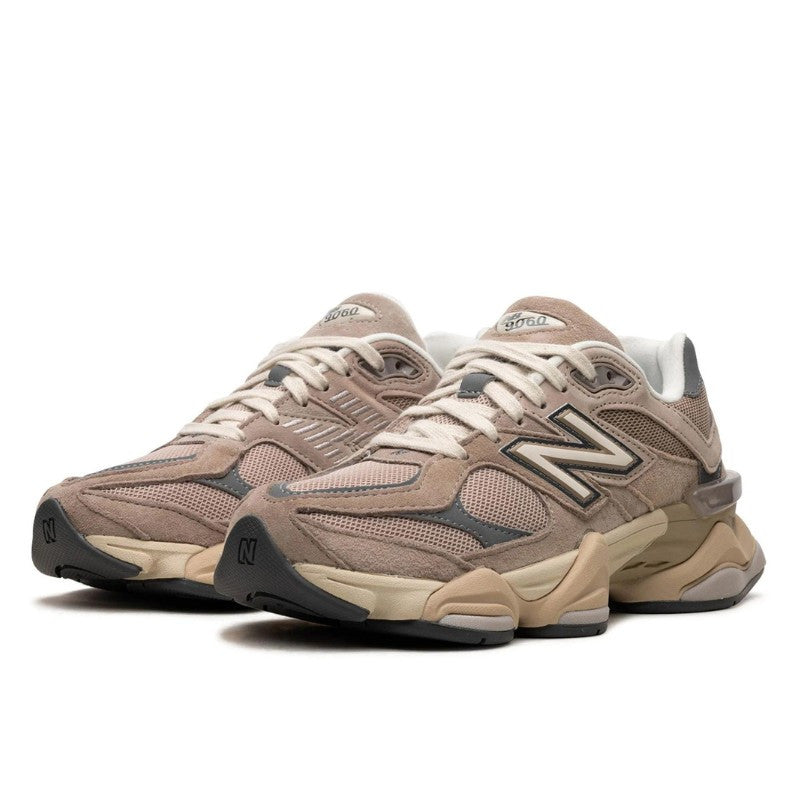 New Balance 9060 Driftwood Castlerock