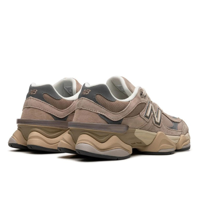 New Balance 9060 Driftwood Castlerock