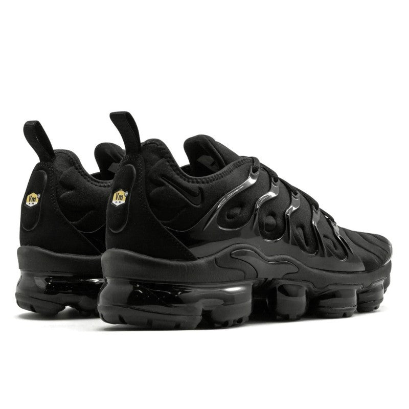 Nike Air VaporMax Plus Triple Black