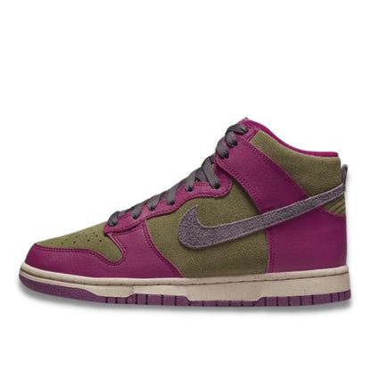 Nike Dunk High Dynamic Berry