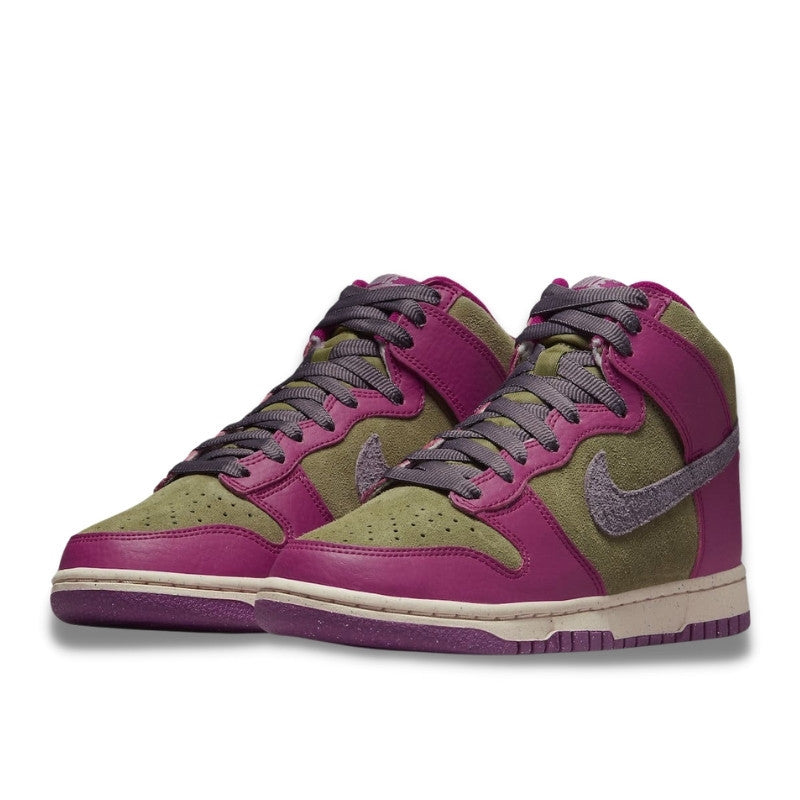 Nike Dunk High Dynamic Berry