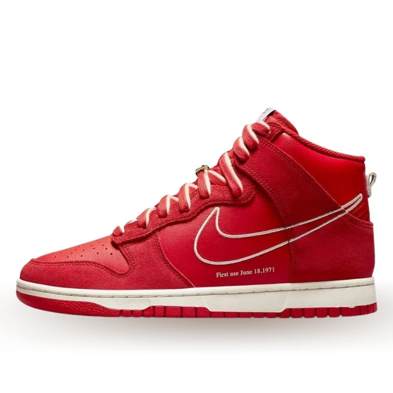 Nike Dunk High First Use Red