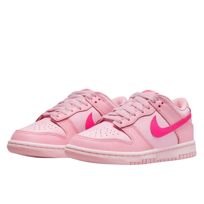 Nike Dunk Low Triple Pink