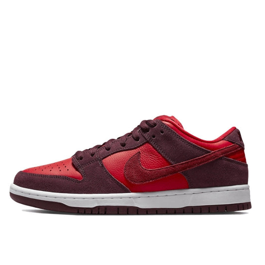 Nike SB Dunk Low Cherry