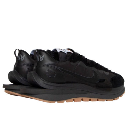 Nike Vaporwaffle Sacai Black Gum