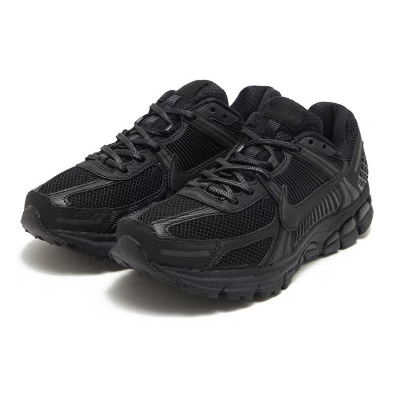 Nike Vomero 5 Triple Black