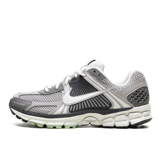 Nike Zoom Vomero 5 Cobblestone Flat Pewte