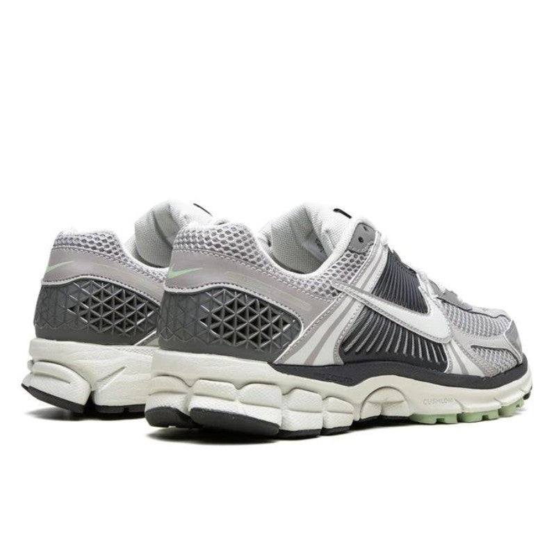 Nike Zoom Vomero 5 Cobblestone Flat Pewte