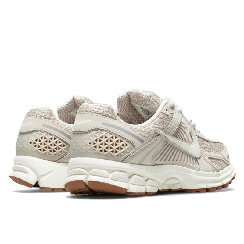 Nike Zoom Vomero 5 Light Orewood Brown