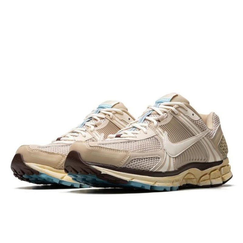 Nike Zoom Vomero 5 Oatmeal