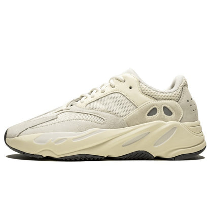 Yeezy 700 Analog