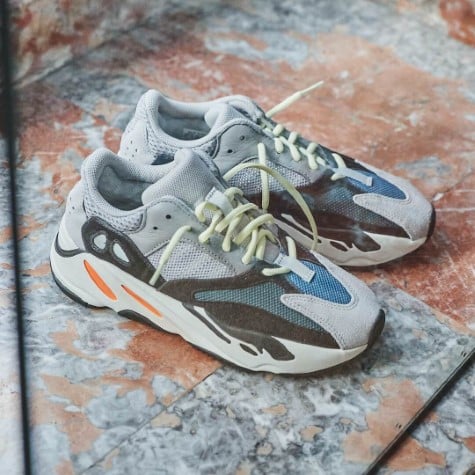 Yeezy 700 Wave Runner Solid Grey – Flower Kickz