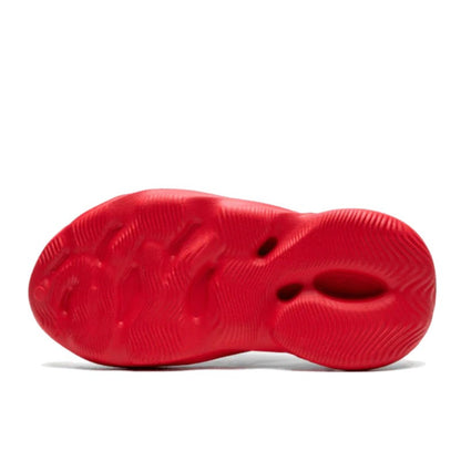 Yeezy Foam RNNR Vermillion