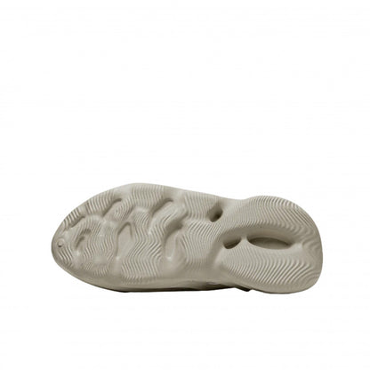 Yeezy Foam RNR Sand Enfant et Bébé