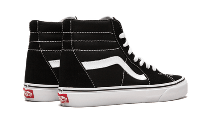 Sk8-Hi Black White